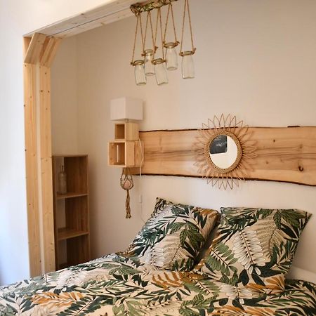 Le Cabanon H24,Atypique,Cosy,Port,Plage,Wifi,Netflix La Seyne-sur-Mer Exterior photo