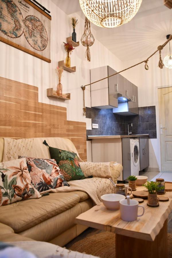 Le Cabanon H24,Atypique,Cosy,Port,Plage,Wifi,Netflix La Seyne-sur-Mer Exterior photo